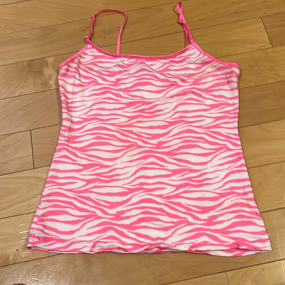 Pink and white tank top size large from ambiance appeal